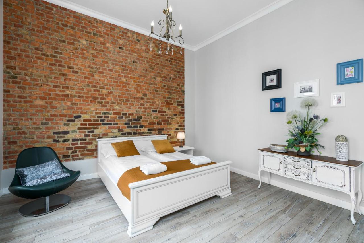Modish Studio Poznan Old Town By Noclegi Renters Exterior foto